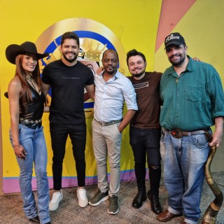Dupla Douglas Lima & Cristiano sacode o programa "Rei da Web" em noite de muita música e cultura sertaneja